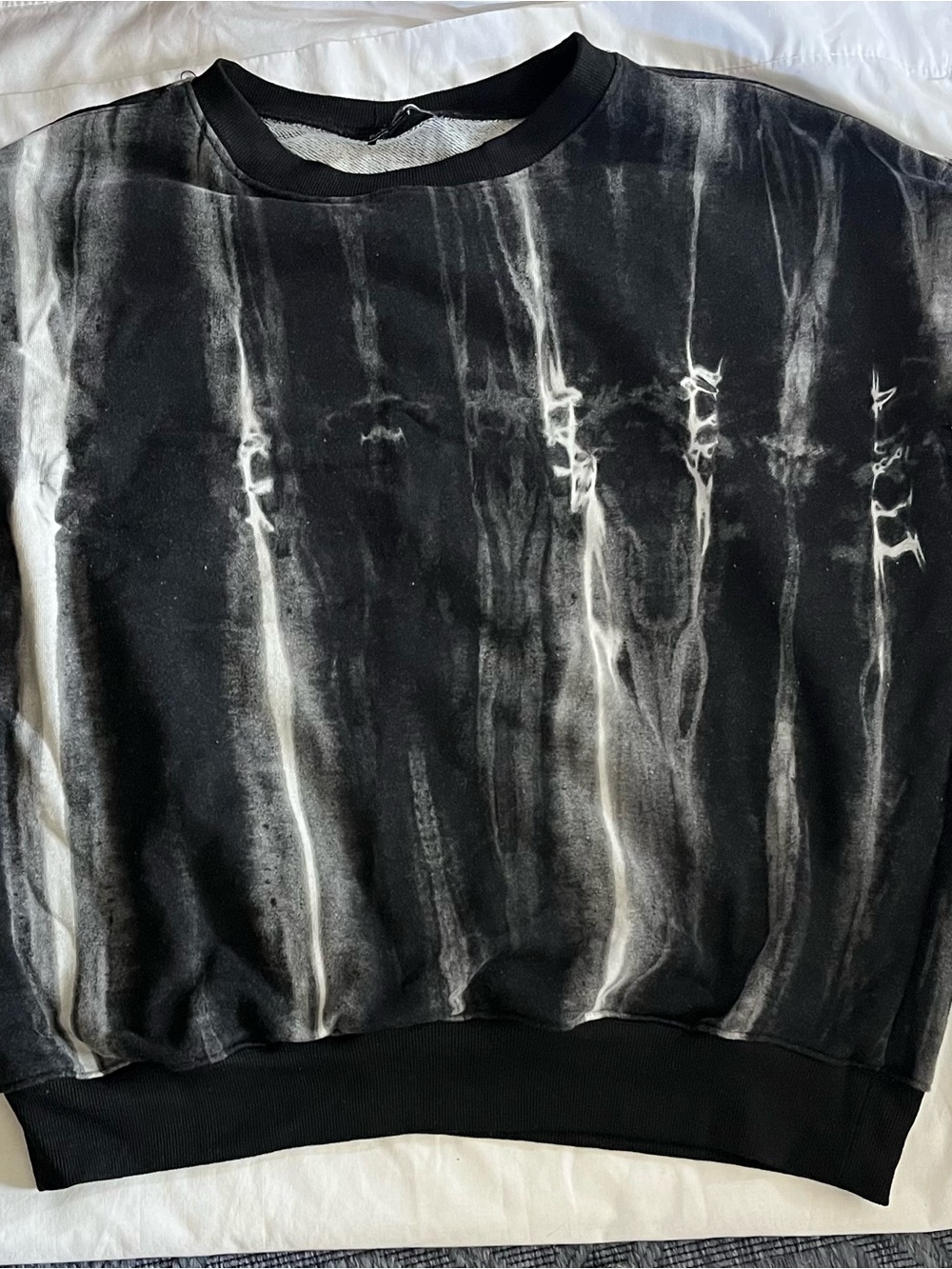 Fashion Nova Women’s Acid Washed Tie-Dye Black/Grey Cropped Sweatshirt -XL